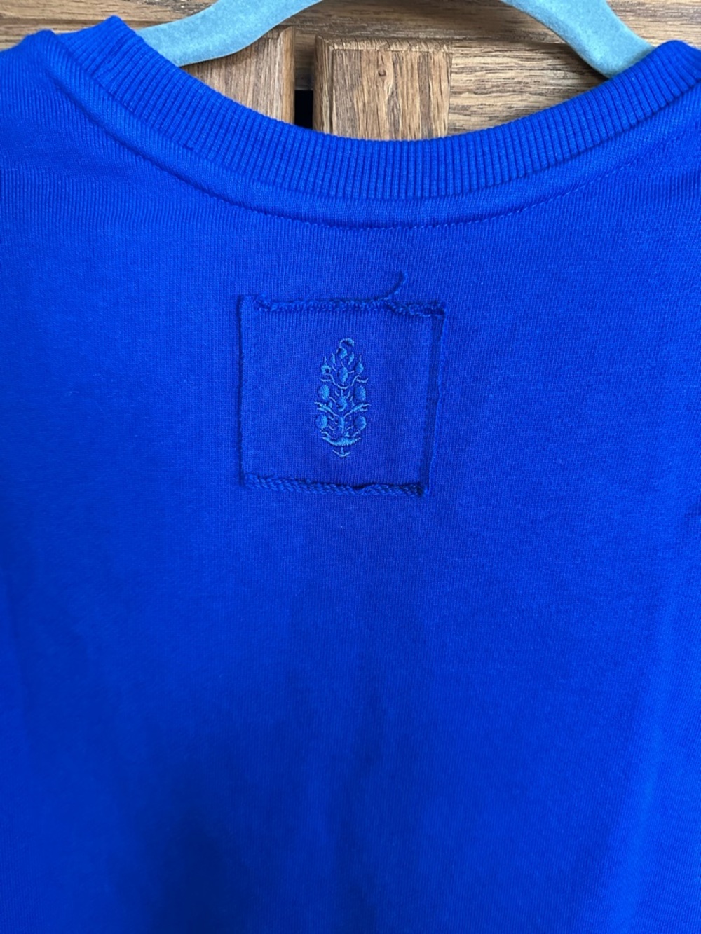 Free People Movement Flutter Tank Sweatshirt Electric Blue M NWT - Picture 7 of 8